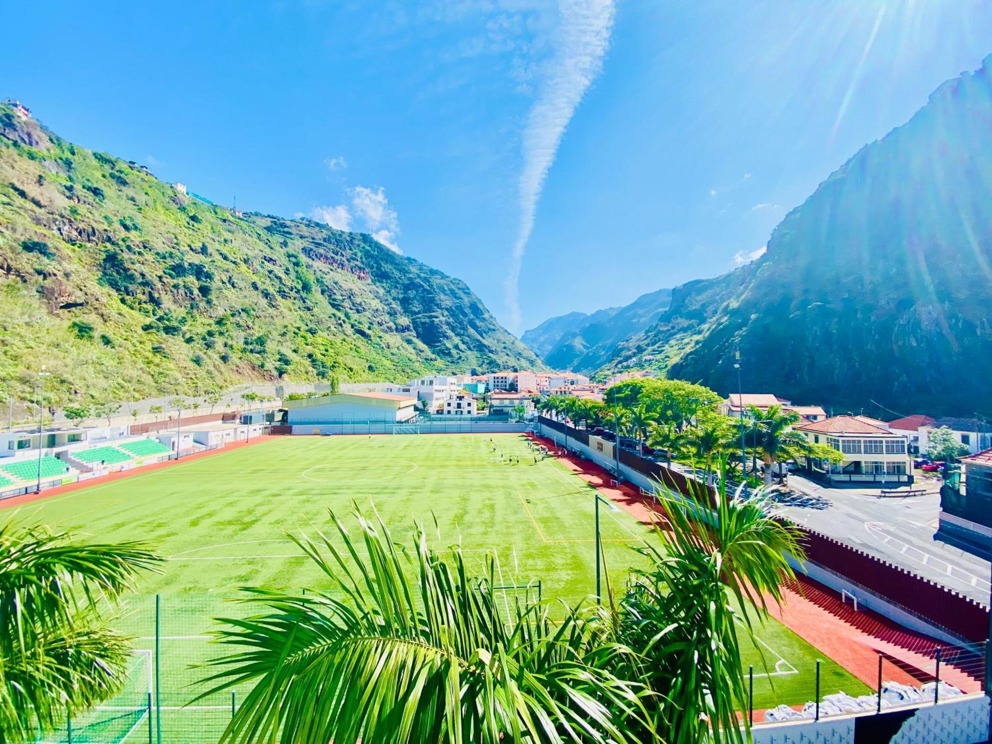 Vale Mar Guest Hotel Ribeira Brava Exterior photo